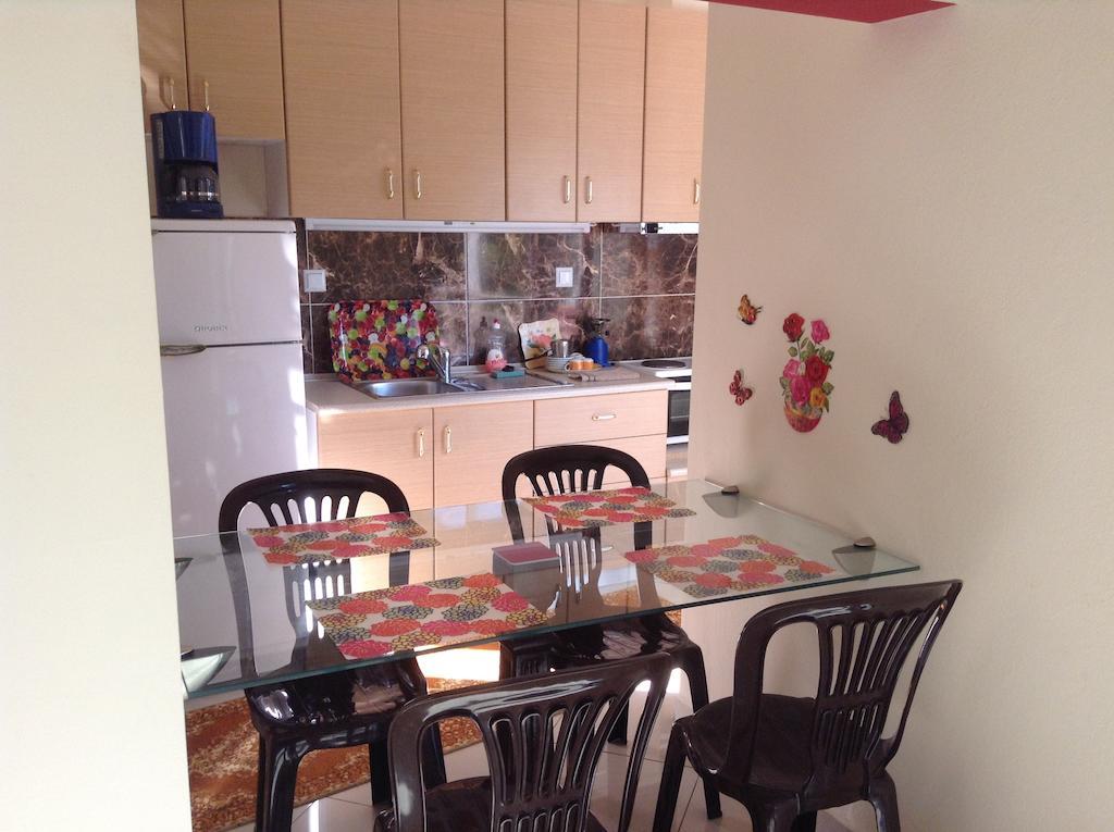 Dimos Bungalows PalaiónTsiflíkion Pokoj fotografie